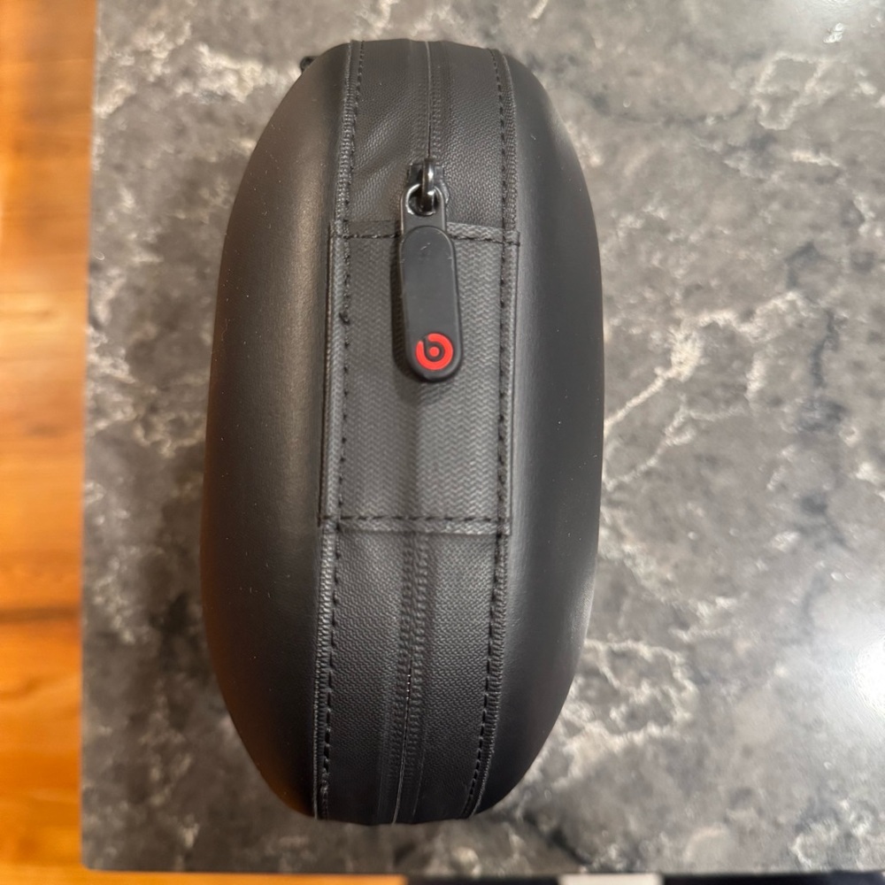 Hard Case / Carrying Bag Compatible to BEATS SOLO 3 Headphones. Case Only - Picture 5 of 5
